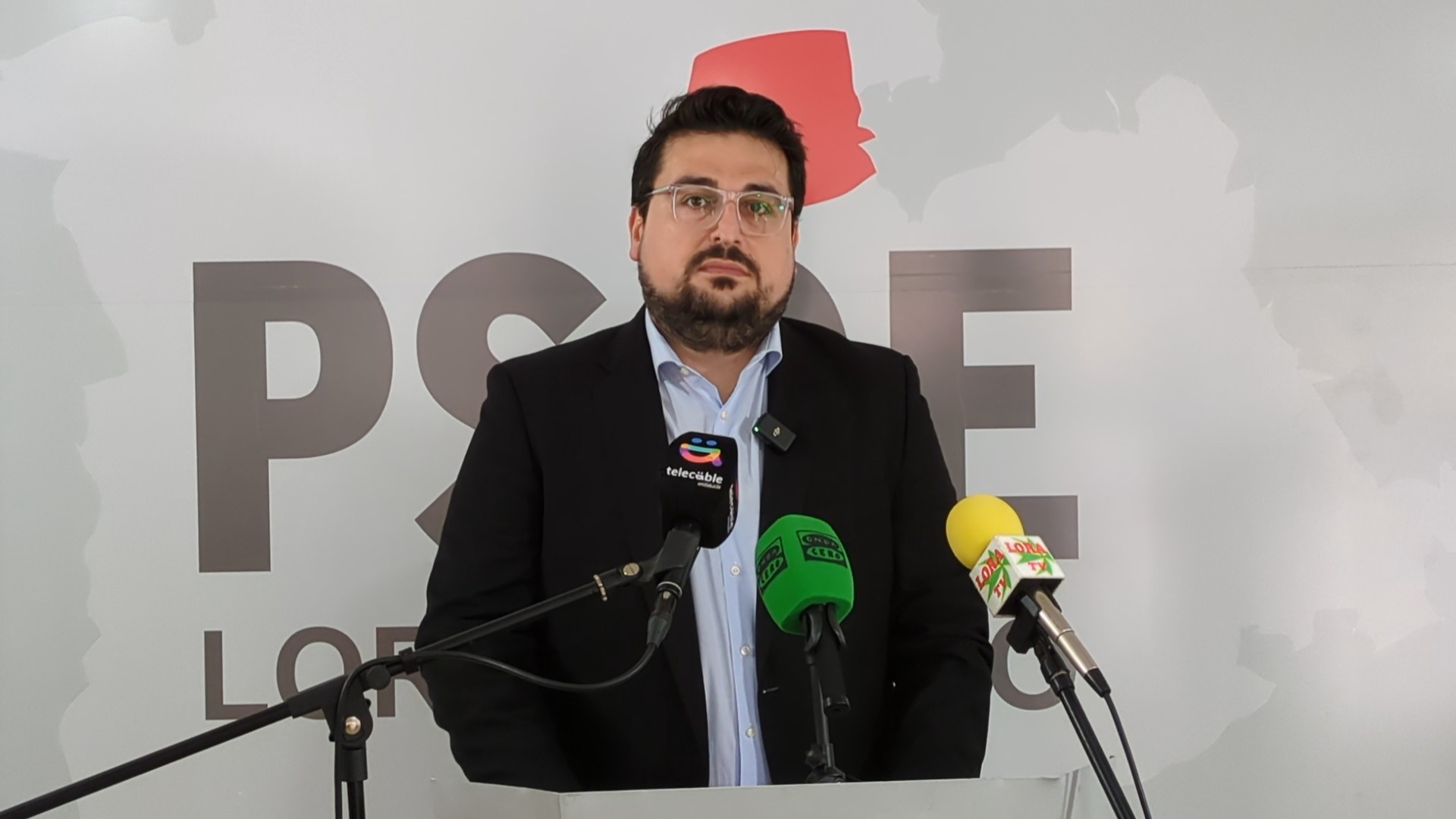 FRAN-CARRASCO-CONSIDERA-INSOSTENIBLE-EL-PROBLEMA-DEL-AGUA-EN-LORA-DEL-RÍO-Y-PROPONE-A-ENAMORADO-SOLICITAR-ASESORAMIENTO-TÉCNICO-URGENTE-A-LA-DIPUTACIÓN-DE-SEVILLA.jpg