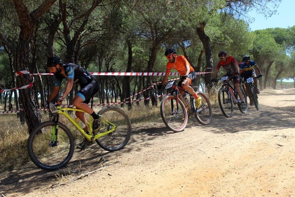 Lora del Río abre el Circuito Provincial de Sevilla BTT con la Media Maratón La Matallana